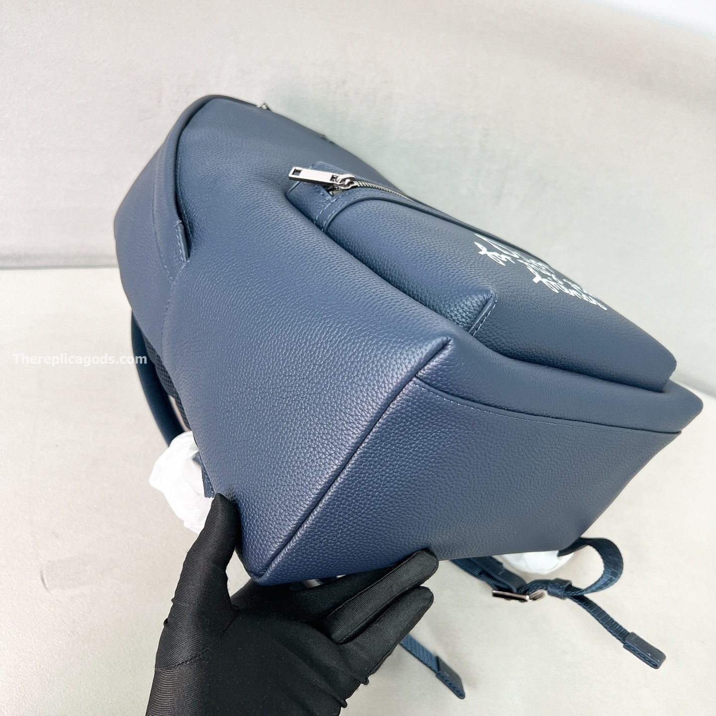 AND HYLTON NEL RIDER ZIPPED BACKPACK NAVY BLUE GRAINED