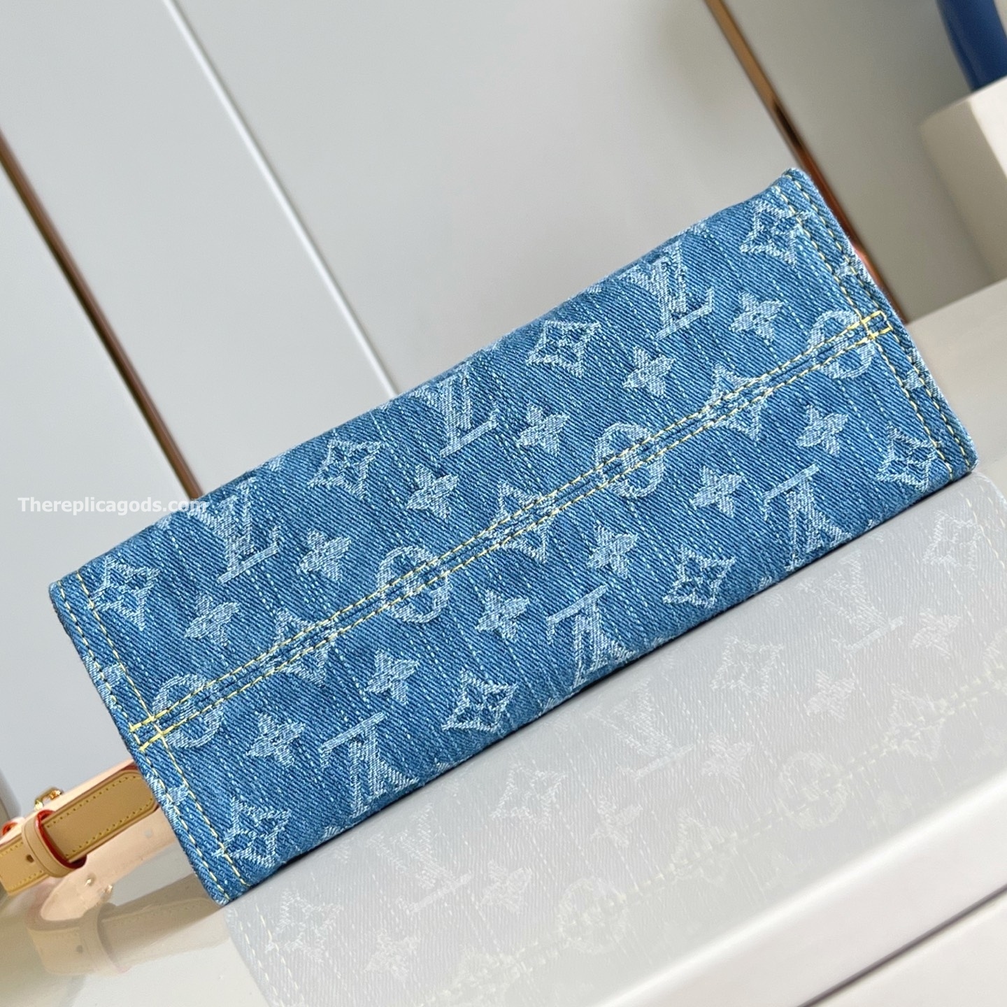 ONTHEGO PM BAG IN DENIM BLUE M14633