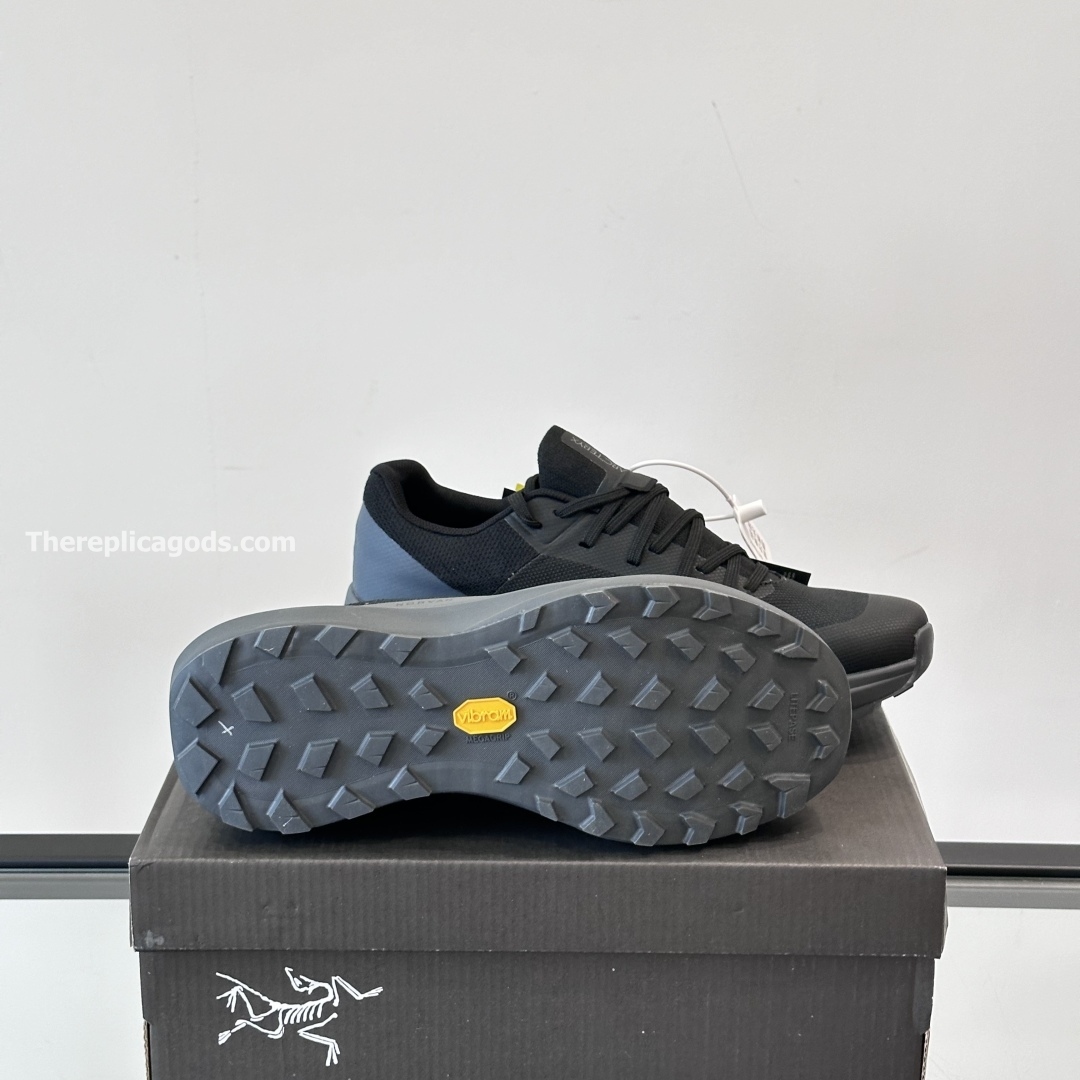 NORVAN LD 4 SNEAKERS IN BLACK
