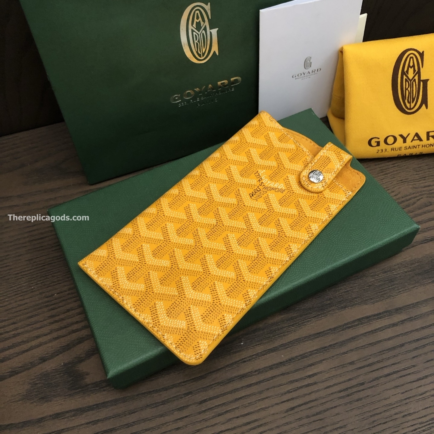 MONTMARTRE GM CASE IN YELLOW