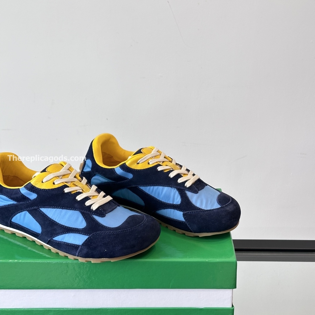 ORBIT FLASH SNEAKERS IN BLUE - BV26