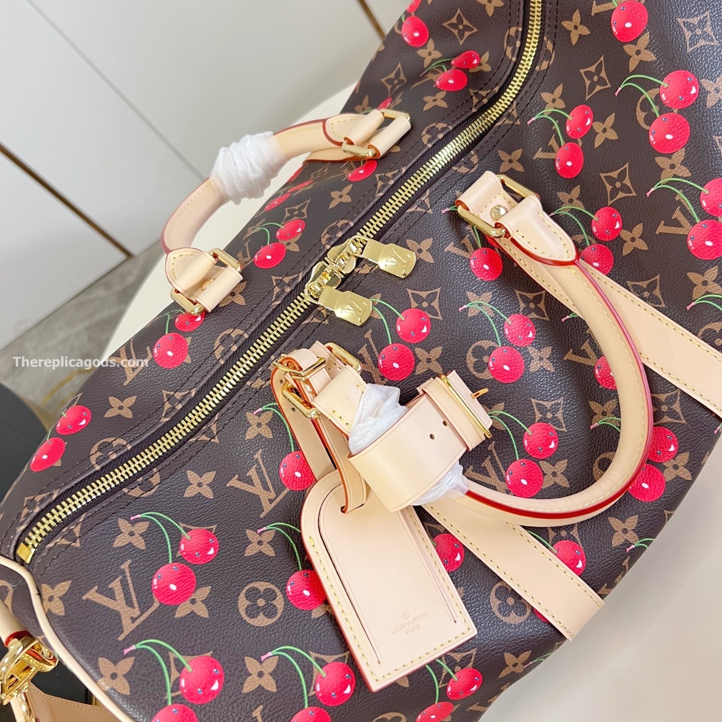 X TAKASHI MURAKAMI KEEPALL BANDOULIERE 45 BAG M13764