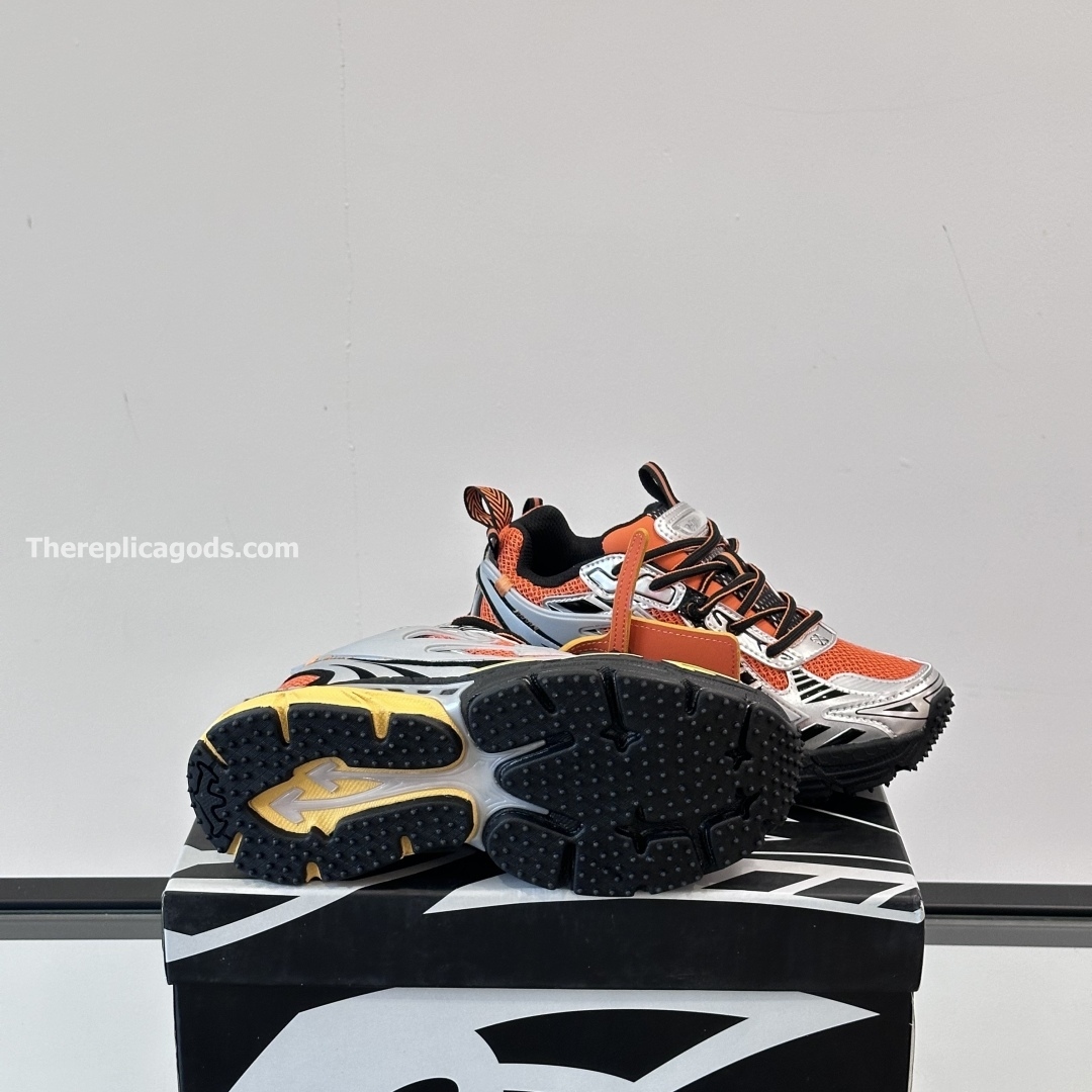BE RIGHT BACK SNEAKERS IN GREY AND ORANGE - OW64
