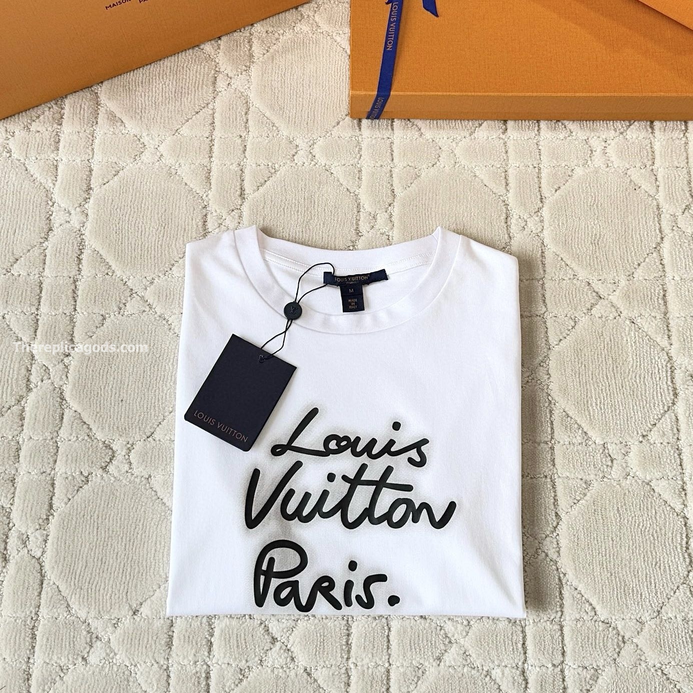 GLOW SIGNATURE T-SHIRT IN WHITE - TP560