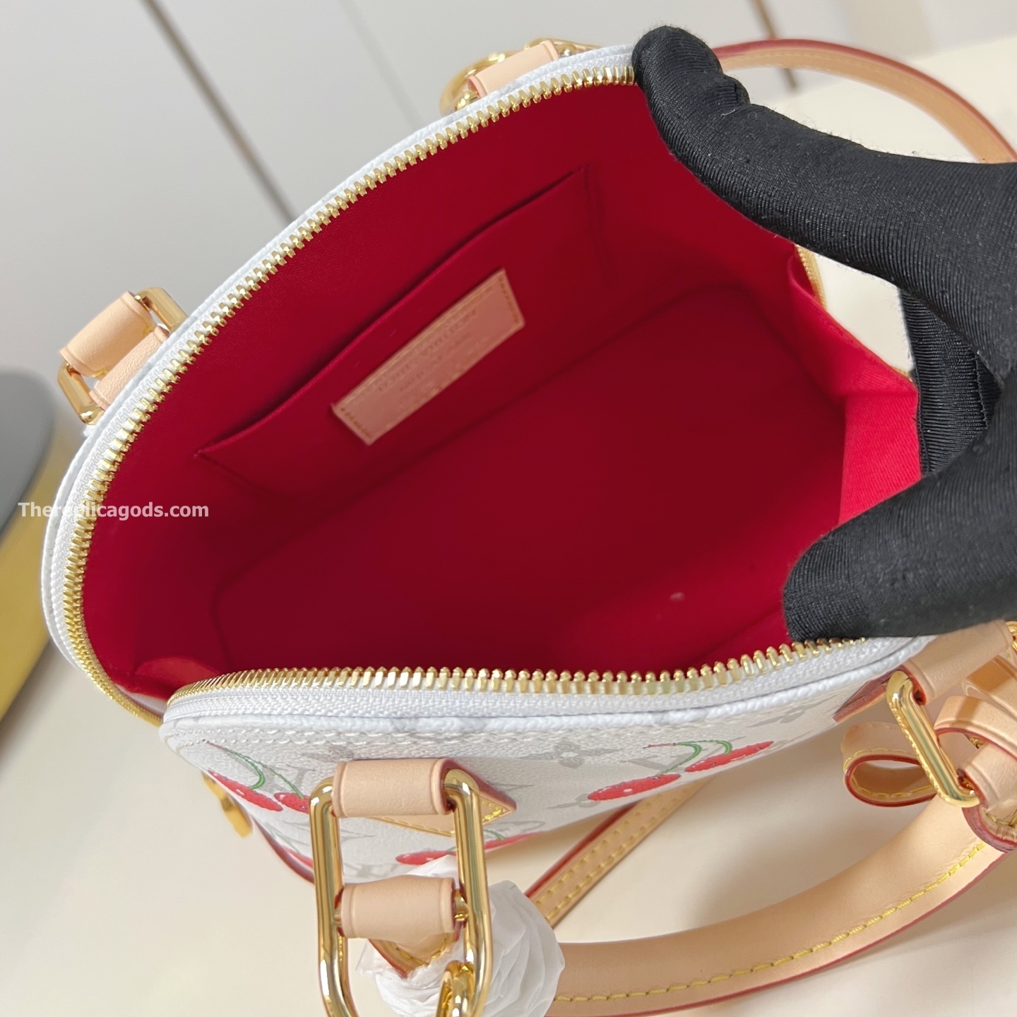 x TM ALMA BB BAG MONOGRAM CHERRY CANVAS M14234