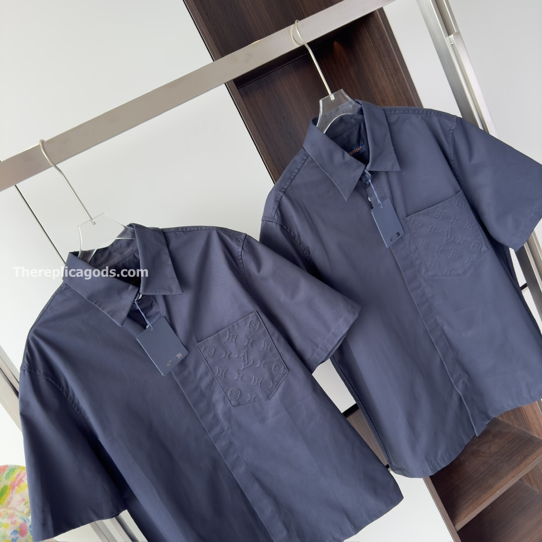 MONOGRAM POCKET SHORT-SLEEVED SHIRT IN BLUE - SH360