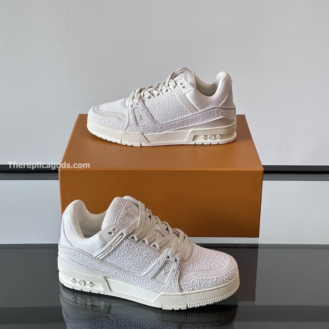 TRAINER SNEAKERS WHITE SWAROVSKI PEARLS - LV941