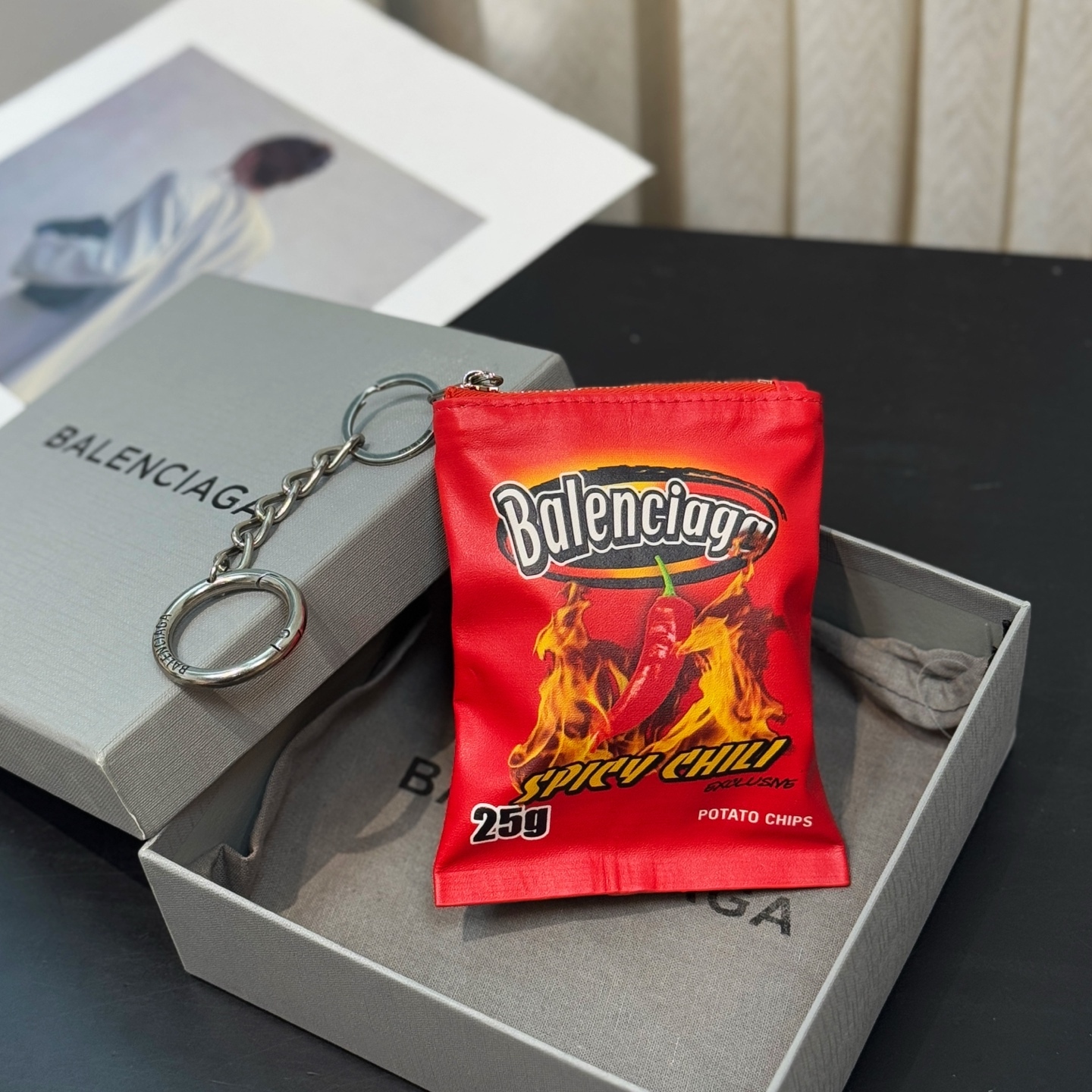 CHARM/KEYCHAIN CHIPS IN RED