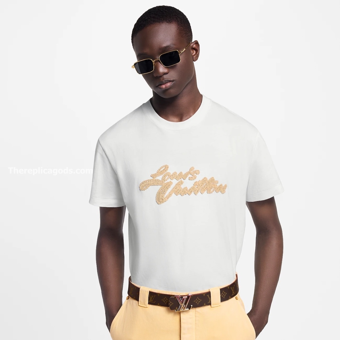 EMBROIDERED SIGNATURE T-SHIRT IN WHITE - TP663