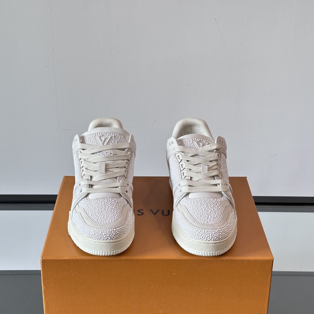 TRAINER SNEAKERS WHITE SWAROVSKI PEARLS - LV941