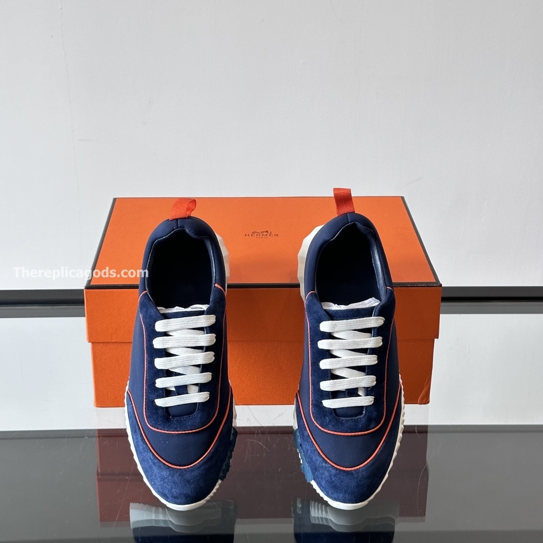 BOUNCING SNEAKERS IN BLUE - H262