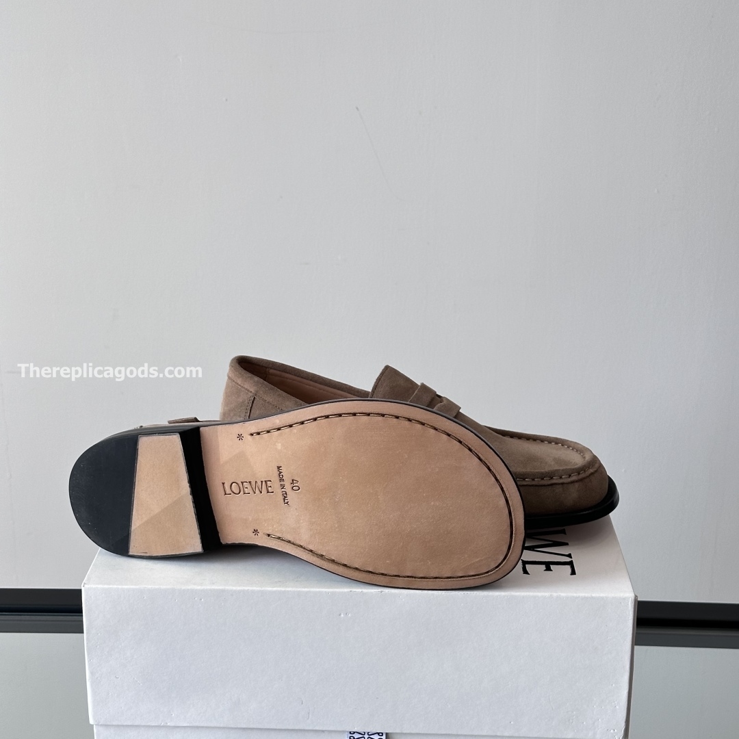 CAMPO BRUSHED-LEATHER LOAFERS