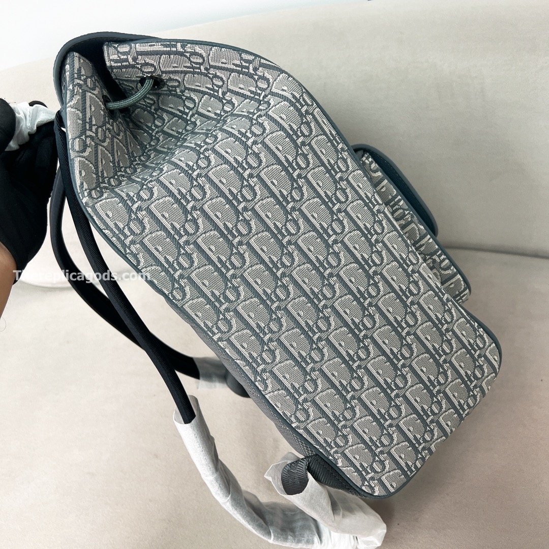 SADDLE BACKPACK WITH FLAP GREY GRAINED CALFSKIN