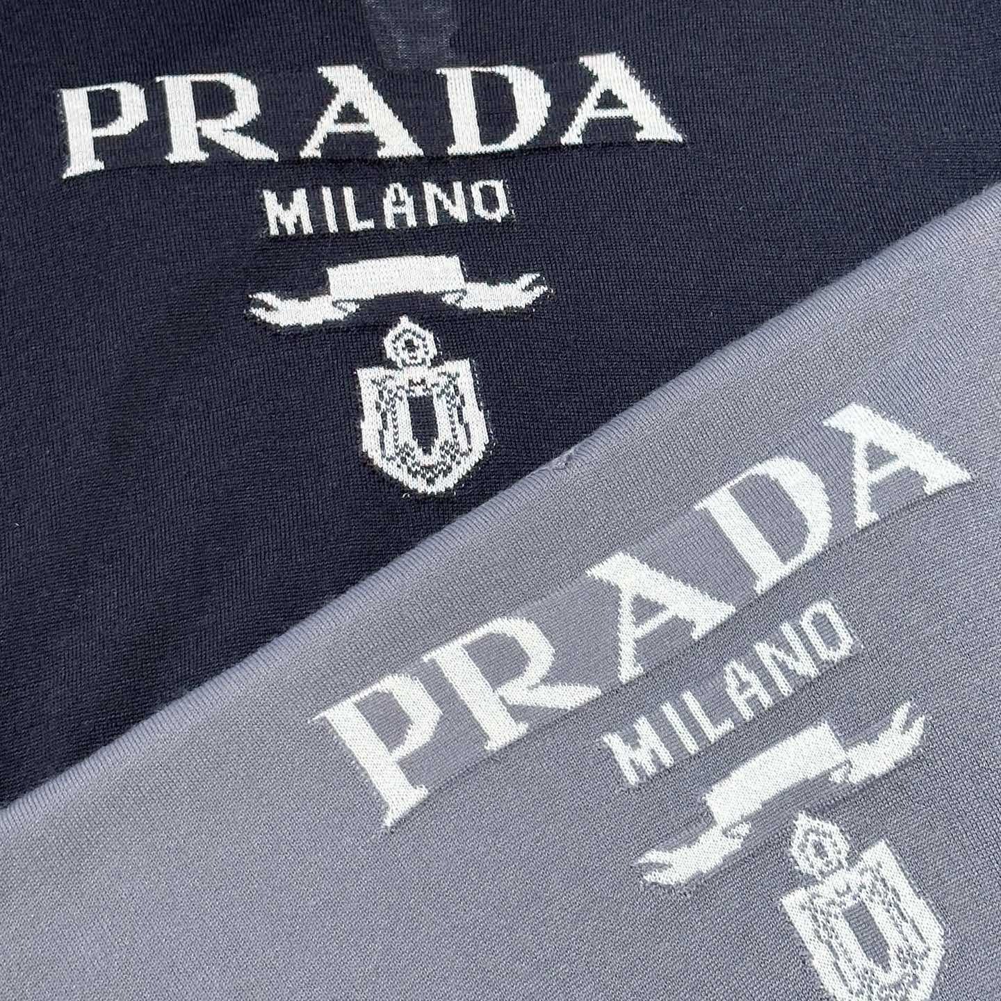 LOGO-INTARSIA KNITTED SHORT-SLEEVE T-SHIRT IN GREY - TP574