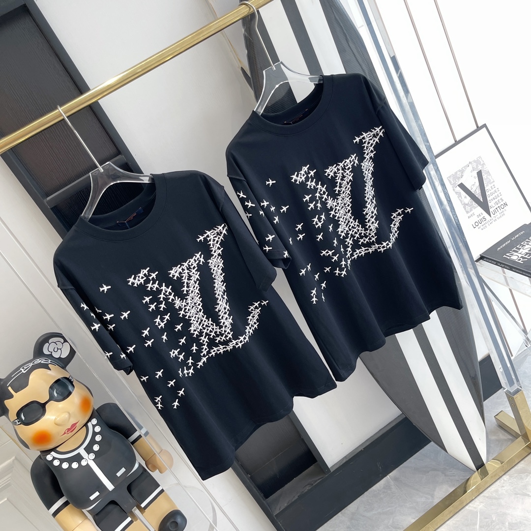 AIRPLANE PRINTED T-SHIRT IN BLACK - TP584