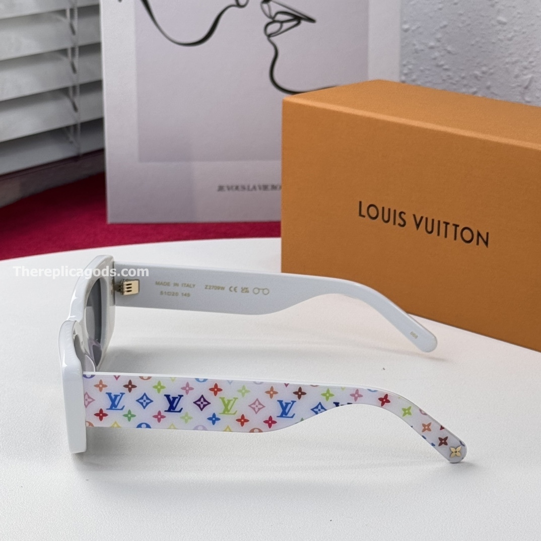 X TM MULTIGRAM CAT EYE SUNGLASSES IN WHITE Z2709W - SG192