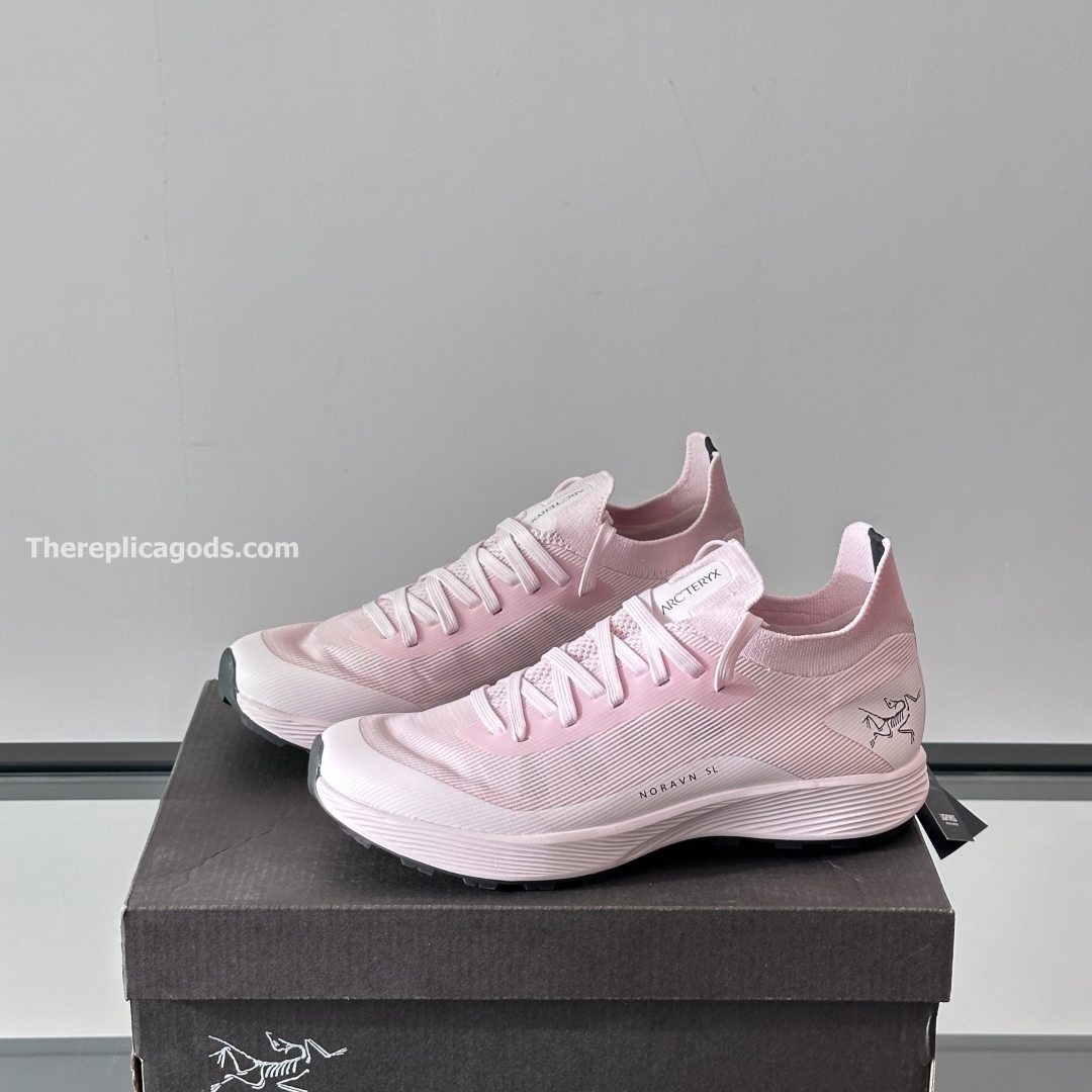 NORVAN SL 3 SNEAKERS IN PINK