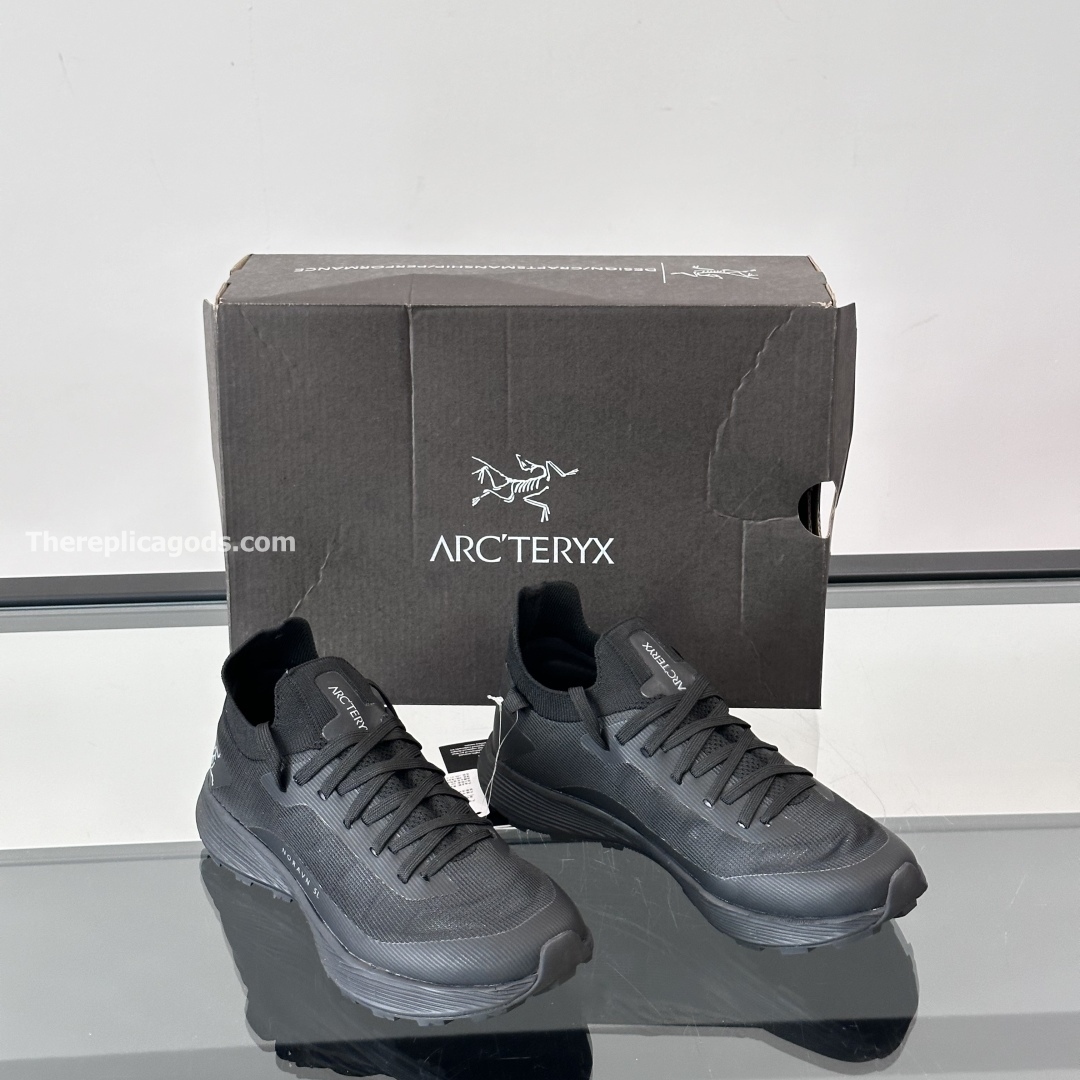 NORVAN SL 3 SNEAKERS IN BLACK
