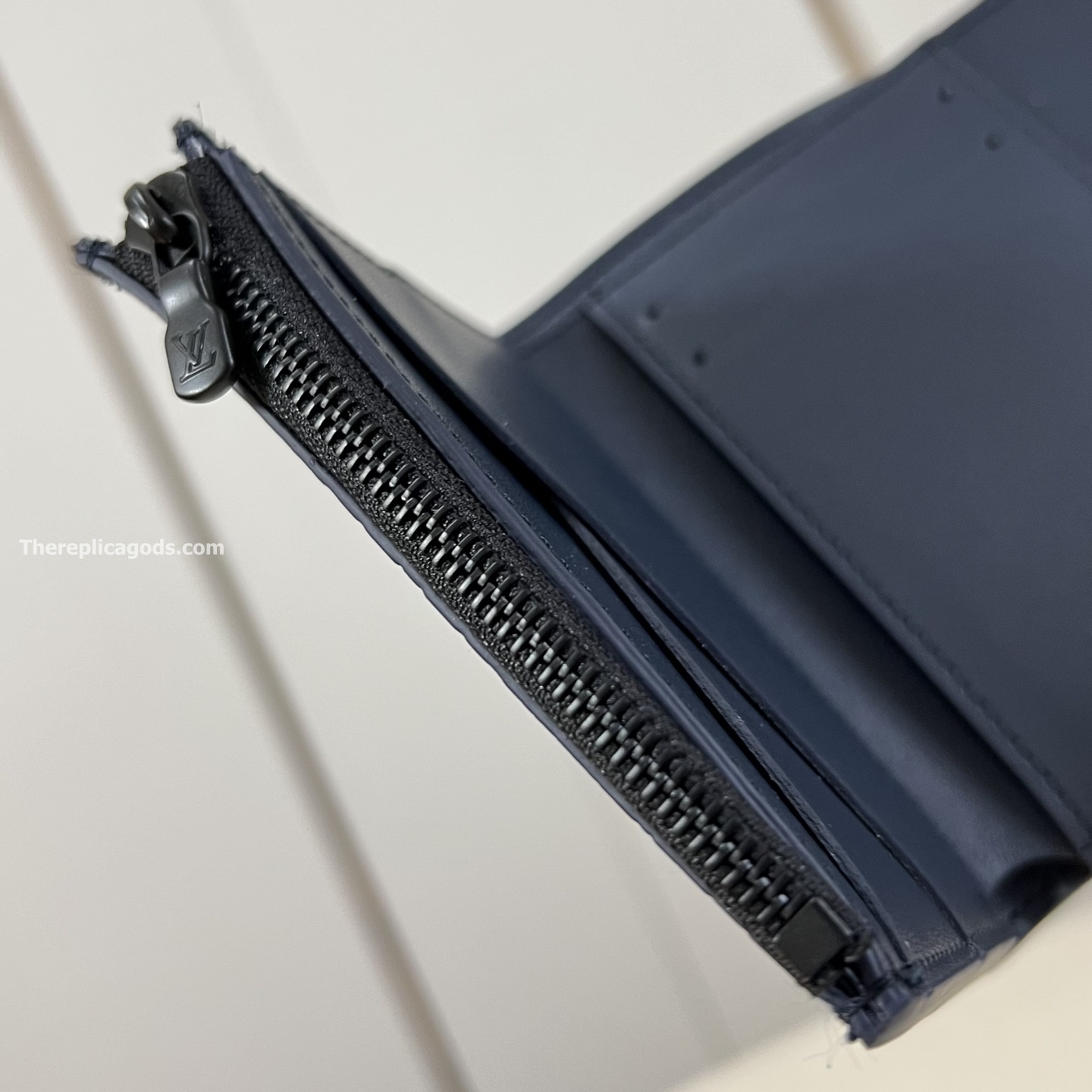 DOUBLE CARD HOLDER NAVY BLUE MONOGRAM SHADOW M14789