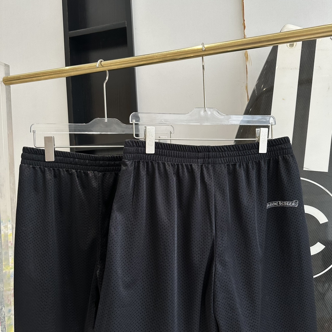 STADIUM FOOTBALL SHORTS IN BLACK - TP580
