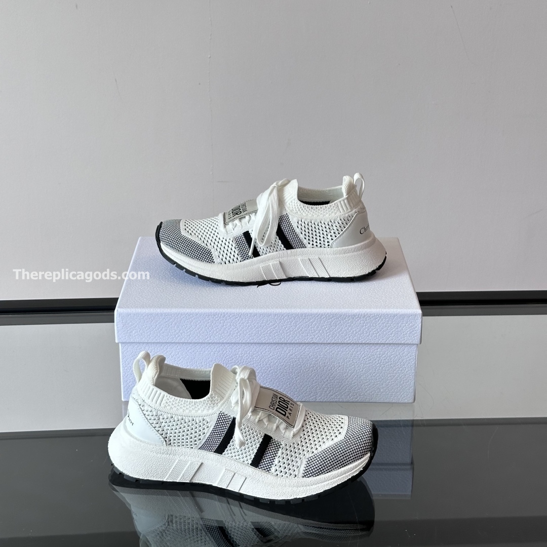 RUN'N'DI0R SNEAKERS WHITE AND BLACK TECHNICAL MESH - CD404