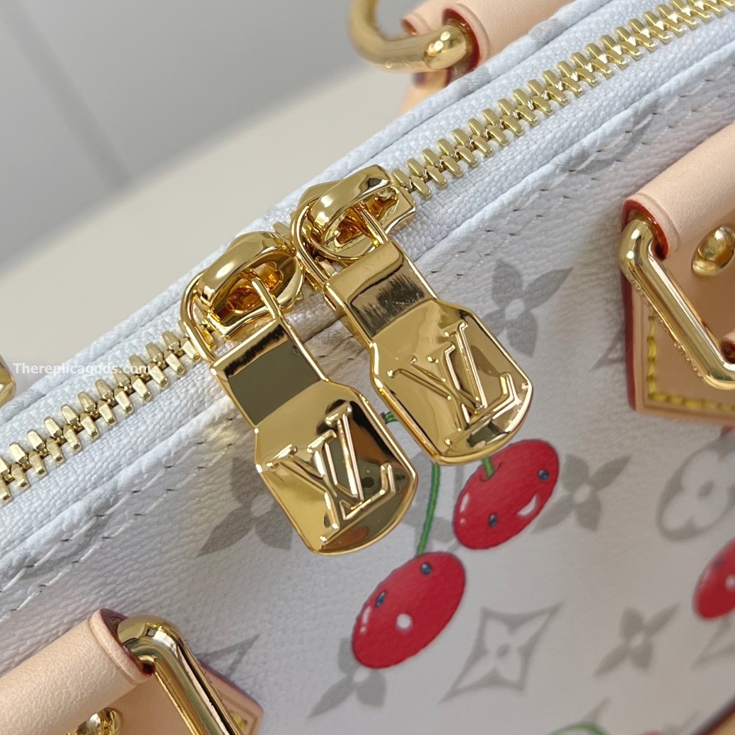 x TM ALMA BB BAG MONOGRAM CHERRY CANVAS M14234