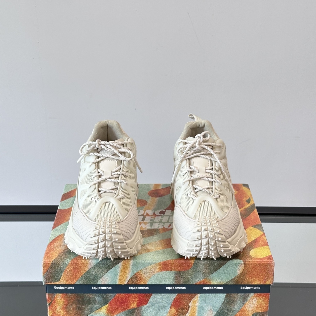 TRAILGRIP AMOEBA TRAINERS IN WHITE - MC34