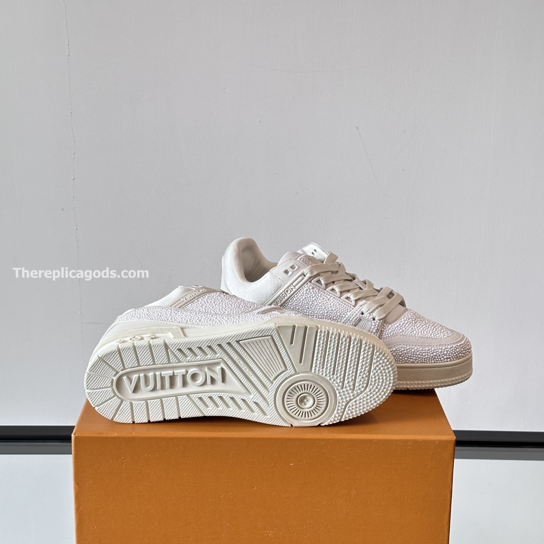 TRAINER SNEAKERS WHITE SWAROVSKI PEARLS - LV941