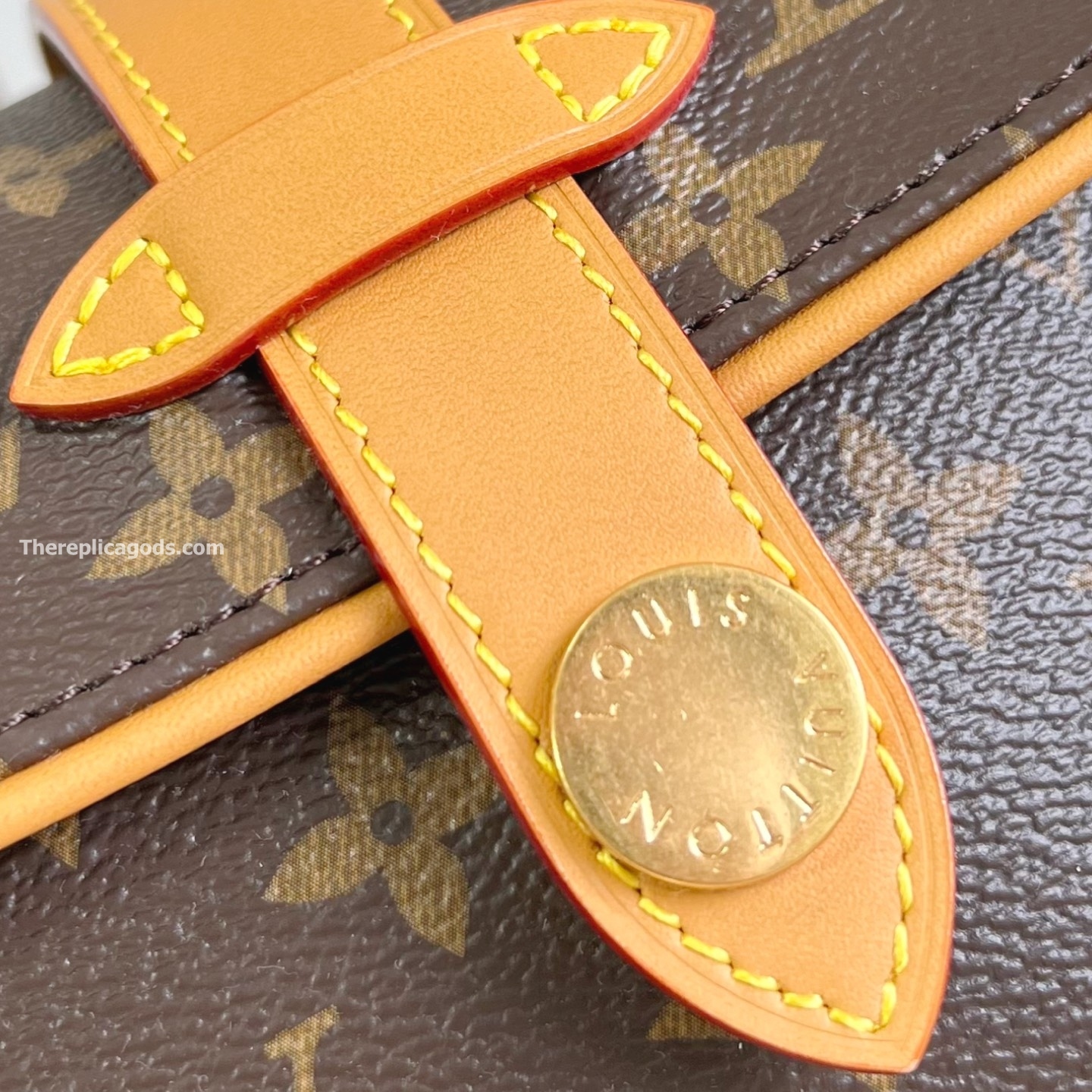 CARGO WEARABLE WALLET BROWN MONOGRAM CANVAS M14742