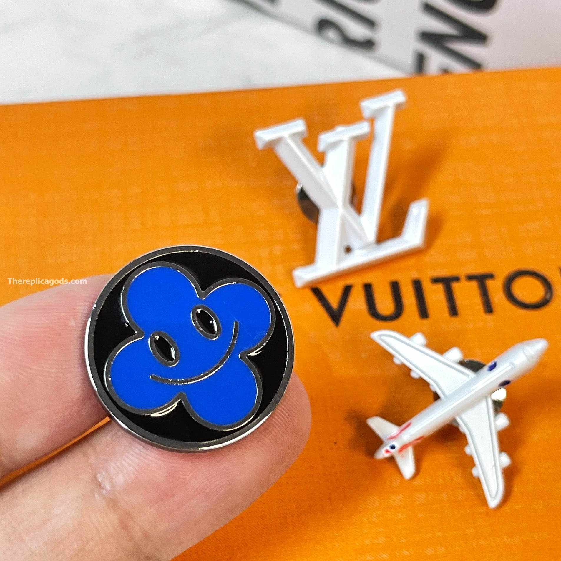 SET OF THREE LV PINS MP3311