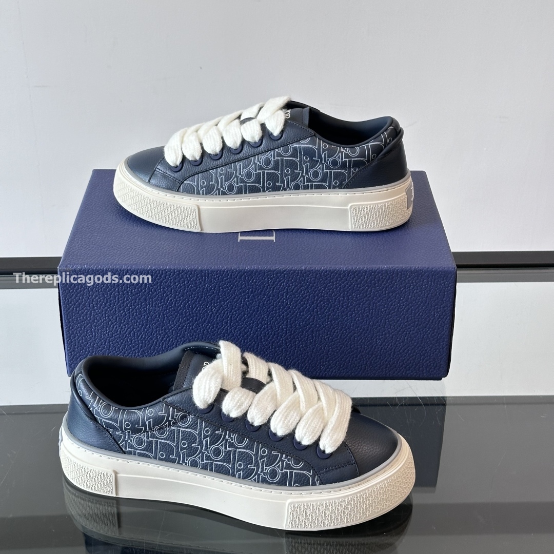 B33 SPIN SNEAKERS NAVY BLUE GRAINED CALFSKIN AND NAVY BLUE GRAVITY OUTLINE LEATHER - CD415