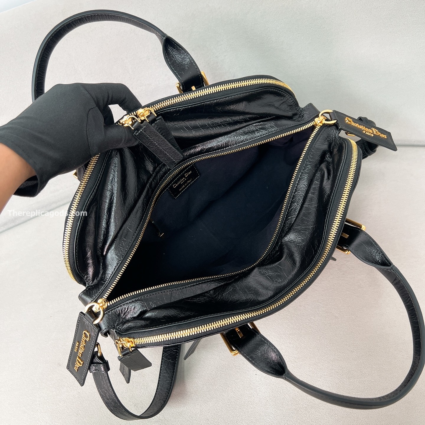 MEDIUM GRAND TOUR BOWLING BAG BLACK CRINKLED CALFSKIN
