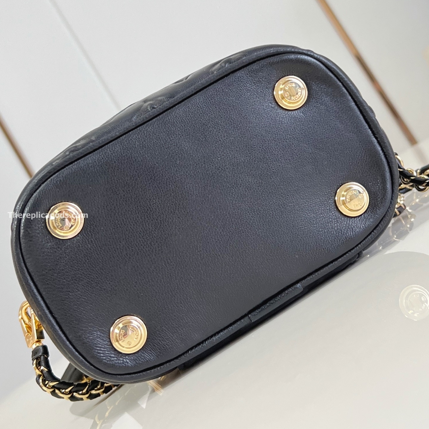 VANITY PM BAG IN BLACK M25123