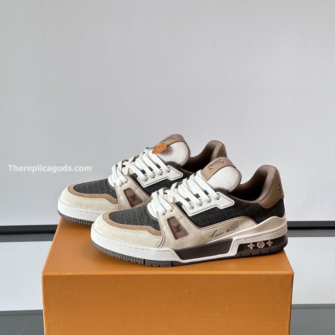 TRAINER SNEAKERS IN WHITE AND BROWN - LV934