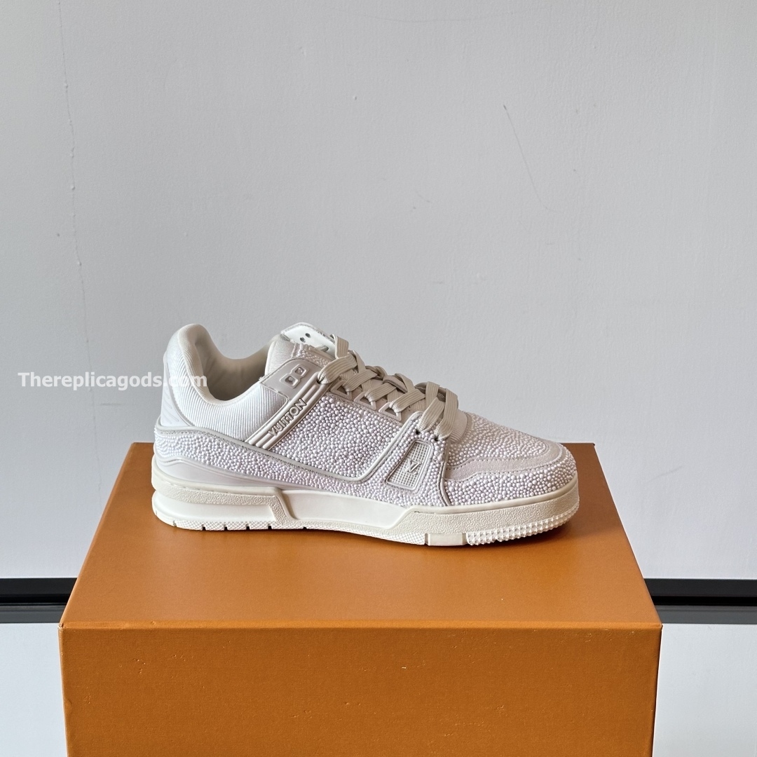 TRAINER SNEAKERS WHITE SWAROVSKI PEARLS - LV941
