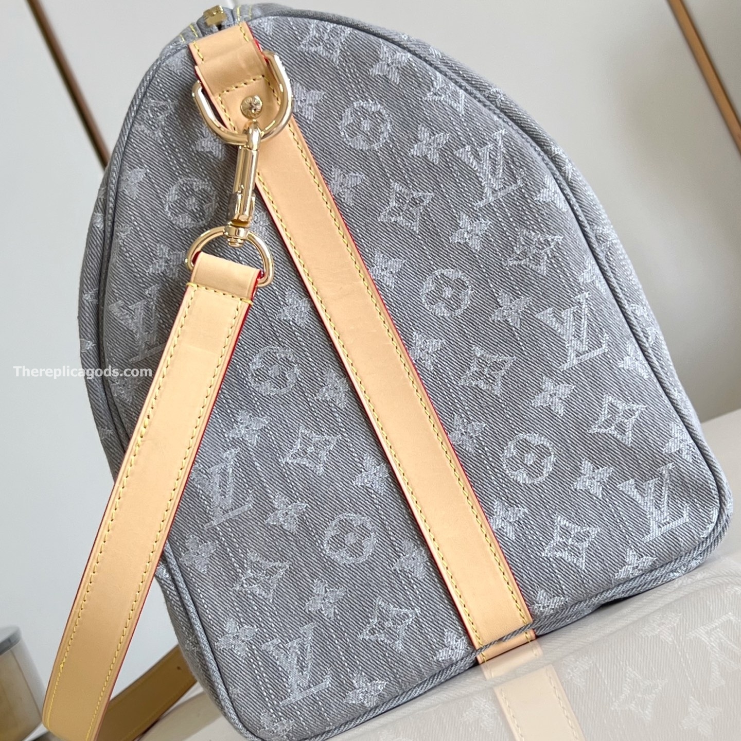 KEEPALL BANDOULIERE 45 BAG CLOUDY GRAY MONOGRAM DENIM M13748