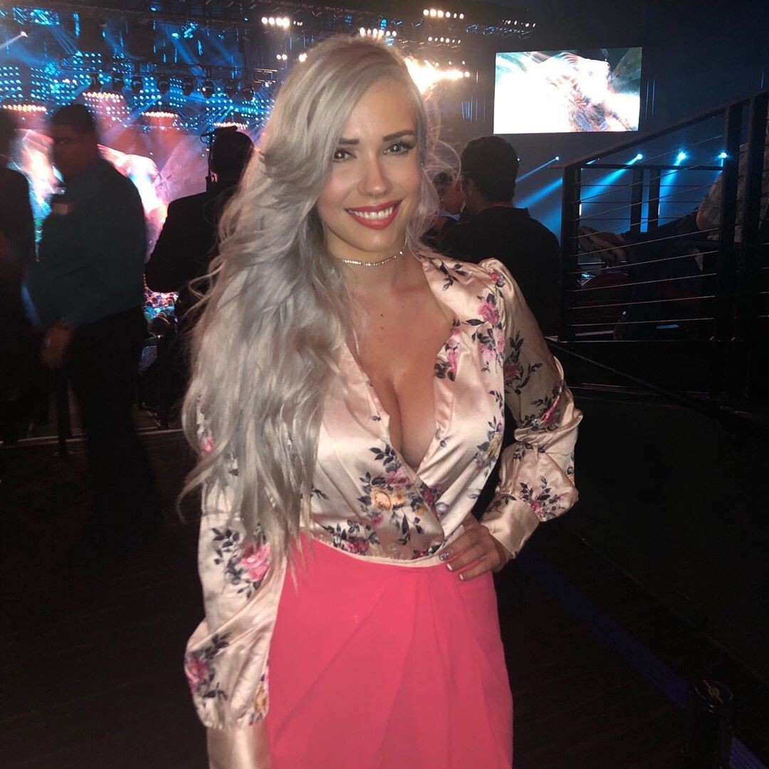 An Interview with Alanah Pearce - The Smooth Talker