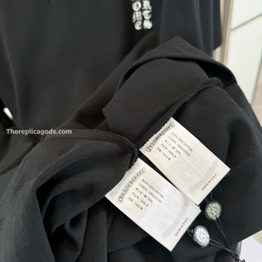 WAFFLE EMBROIDERED SCRIPT T-SHIRT IN BLACK - TP653