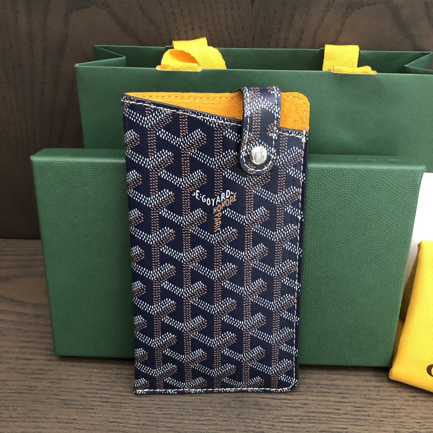 MONTMARTRE GM CASE IN NAVY BLUE