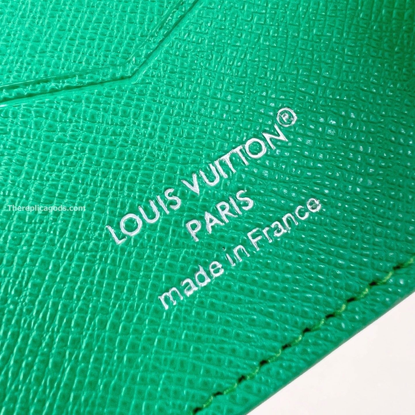 PASSPORT COVER GOLF GREEN MONOGRAM CANVAS M14875