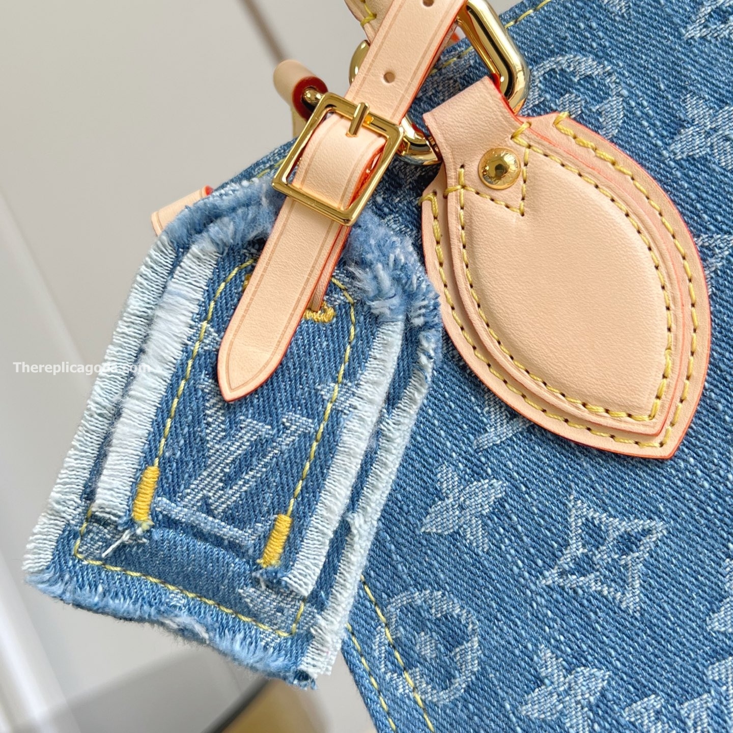 ONTHEGO PM BAG IN DENIM BLUE M14633