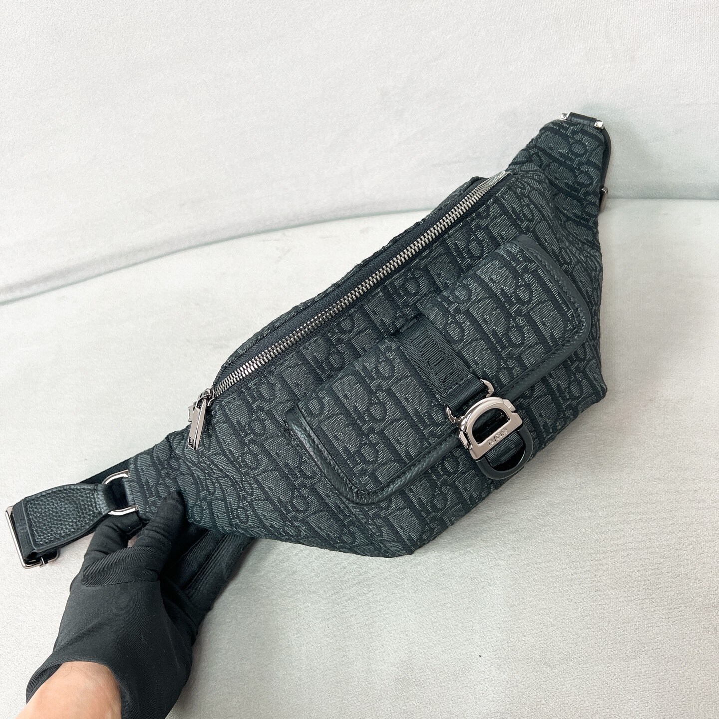 8 BELT BAG BLACK OBLIQUE JACQUARD
