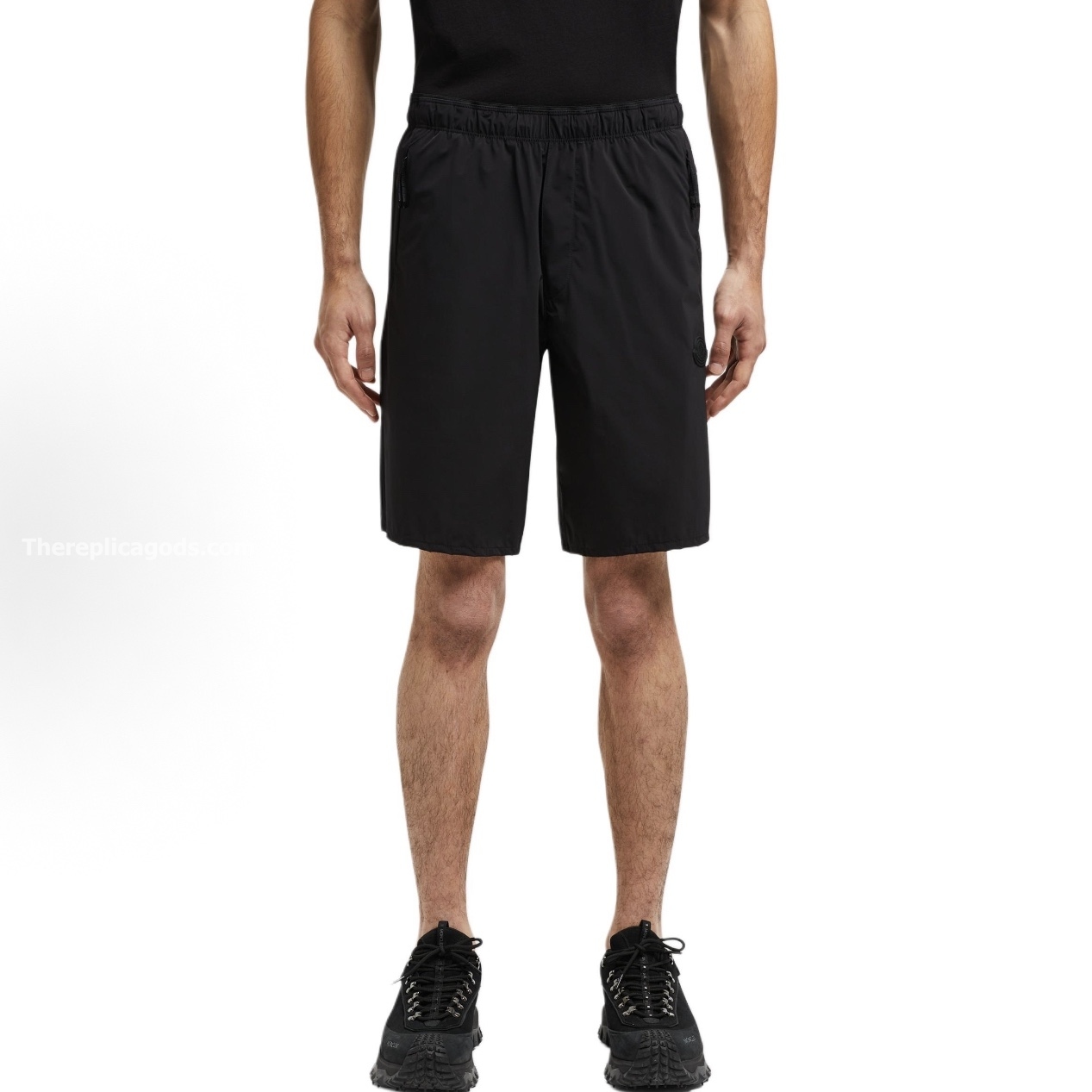LOGO SHORTS IN BLACK - TP630