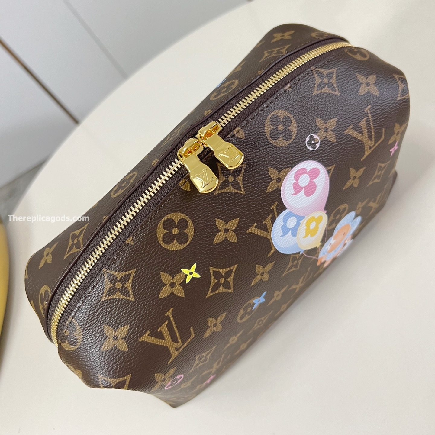 COSMETIC POUCH GM BROWN MONOGRAM CANVAS M14891