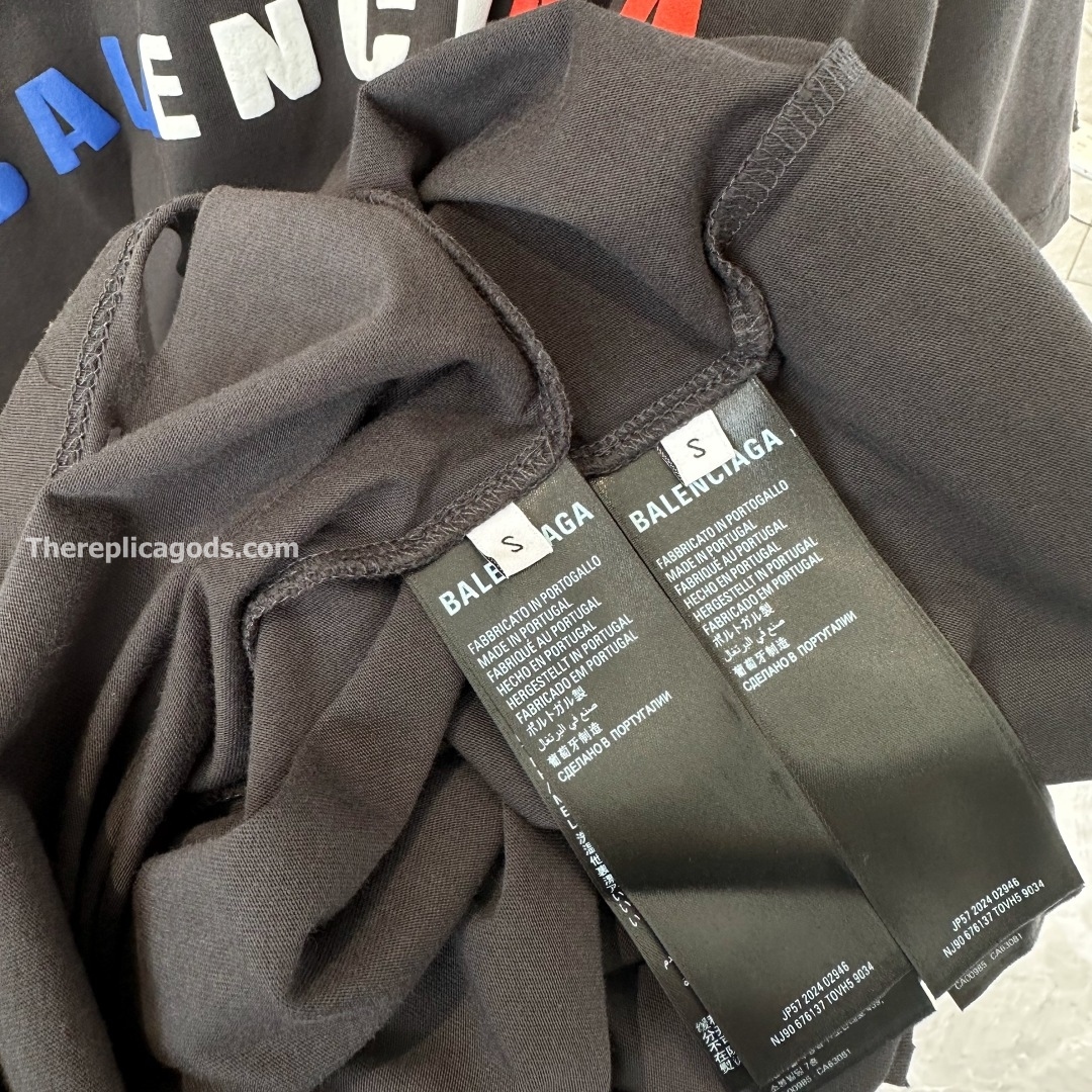 INTERNATIONAL T-SHIRT MEDIUM FIT IN FADED BLACK - TP622