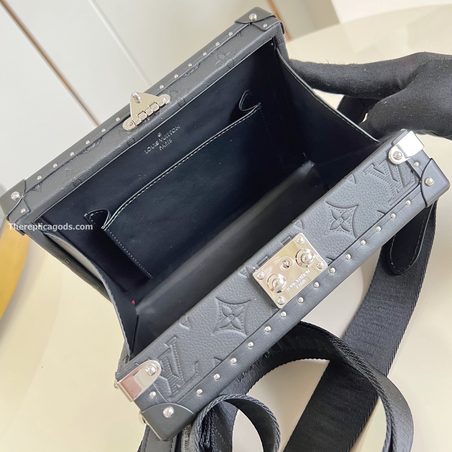 CLUTCH BOX BLACK MONOGRAM SHADOW COWHIDE LEATHER M12876