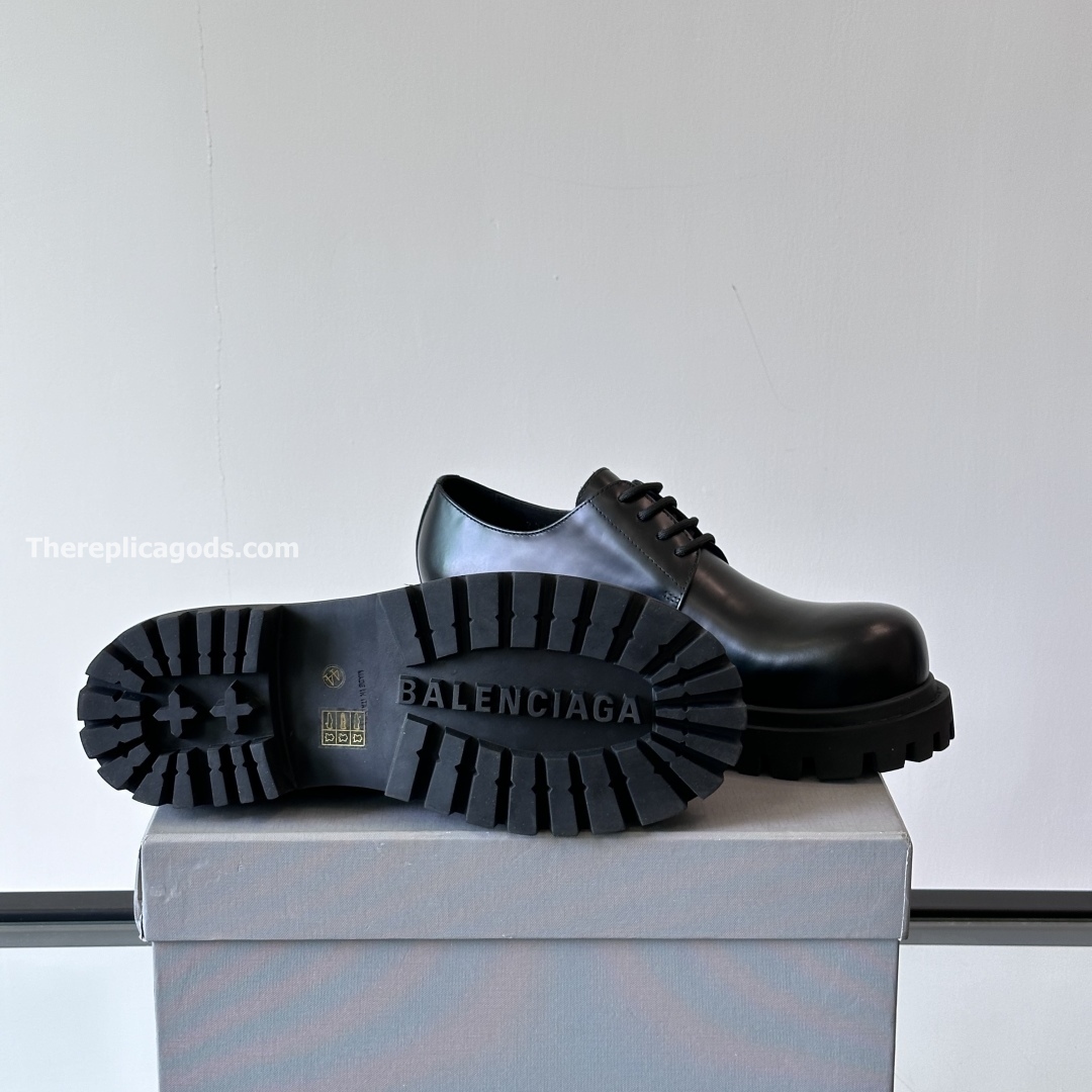 MEN'S SERGENT DERBY SHOES IN BLACK - BB272