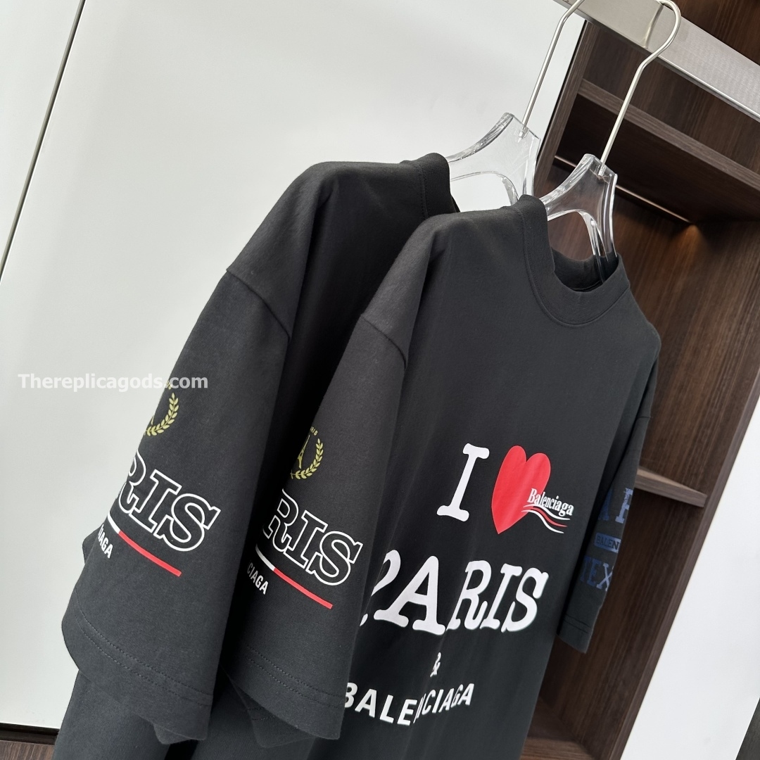 OVERLAYER POLITICAL CAMPAIGN T-SHIRT IN BLACK - TP595