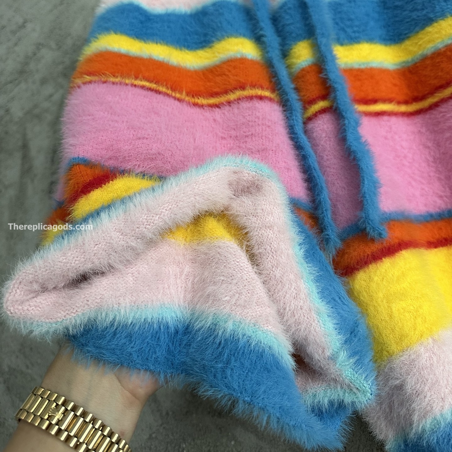 STRIPED SHORTS IN MULTICOLOR - TP687