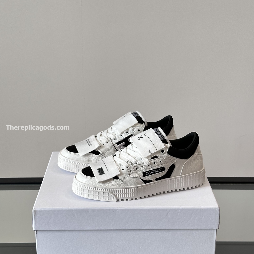 3.0 OFF-COURT SNEAKERS IN WHITE AND BLACK - OW50